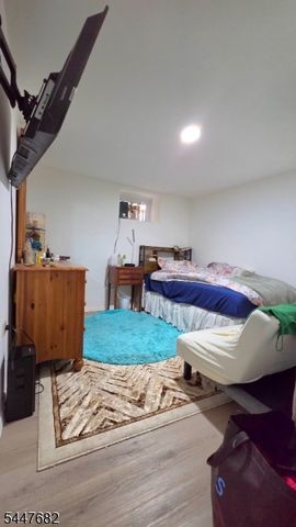 283 N 5Th St, Newark City, NJ 07107
