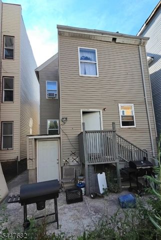 283 N 5Th St, Newark City, NJ 07107
