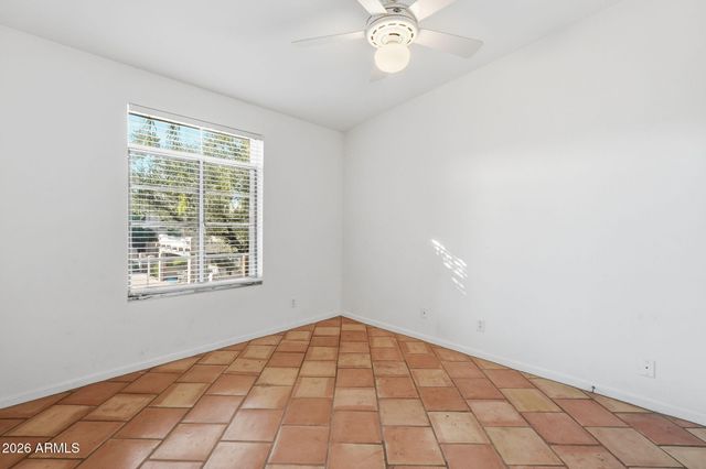 1449 E HIGHLAND Avenue 16, Phoenix, AZ 85014