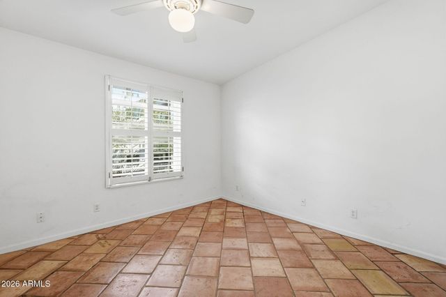 1449 E HIGHLAND Avenue 16, Phoenix, AZ 85014