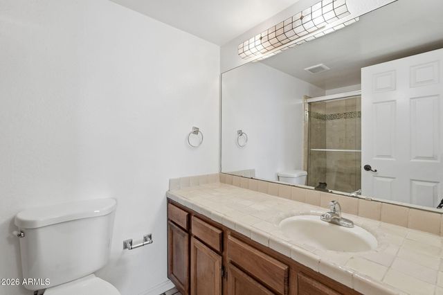 1449 E HIGHLAND Avenue 16, Phoenix, AZ 85014