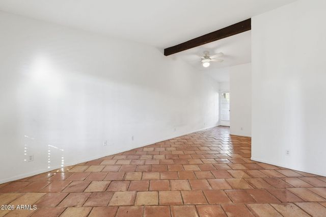 1449 E HIGHLAND Avenue 16, Phoenix, AZ 85014