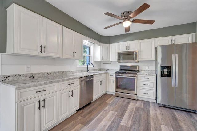 103 Rocky Top RD, Troutville, VA 24175