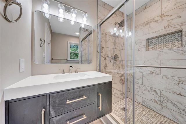 103 Rocky Top RD, Troutville, VA 24175