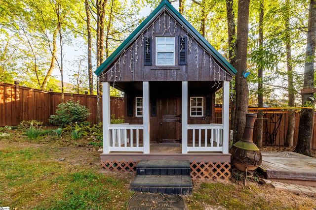 4 Oglethorpe Court, Simpsonville, SC 29681