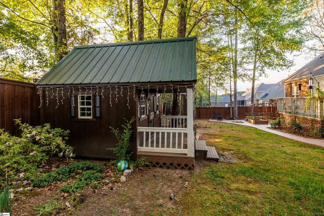 4 Oglethorpe Court, Simpsonville, SC 29681