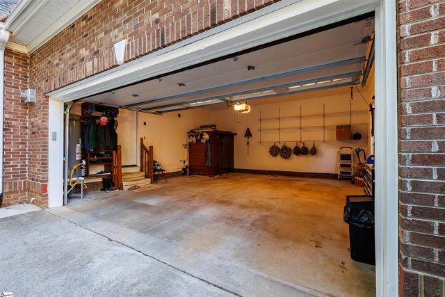 4 Oglethorpe Court, Simpsonville, SC 29681