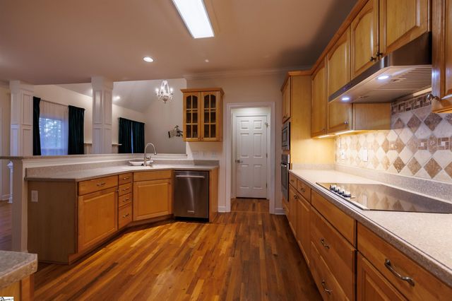 4 Oglethorpe Court, Simpsonville, SC 29681