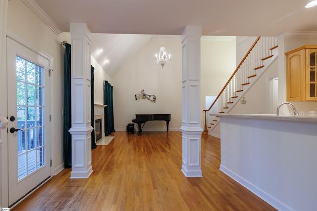 4 Oglethorpe Court, Simpsonville, SC 29681