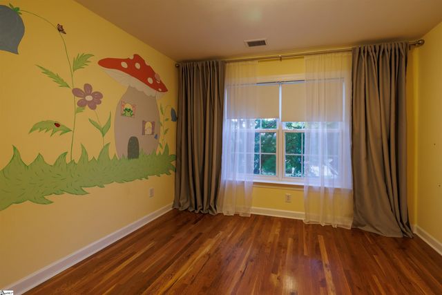 4 Oglethorpe Court, Simpsonville, SC 29681