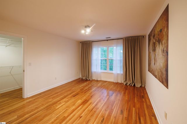 4 Oglethorpe Court, Simpsonville, SC 29681