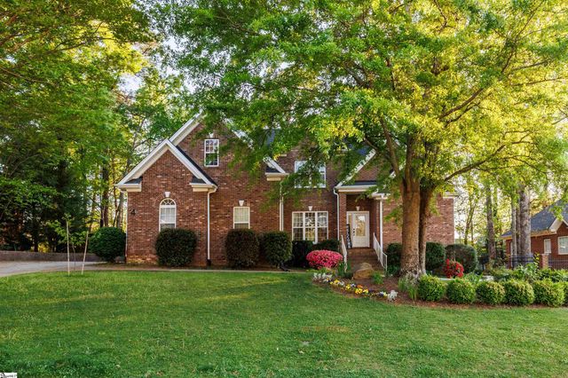 4 Oglethorpe Court, Simpsonville, SC 29681