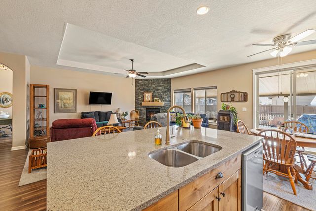 5008 Amberview Lane, Klamath Falls, OR 97603