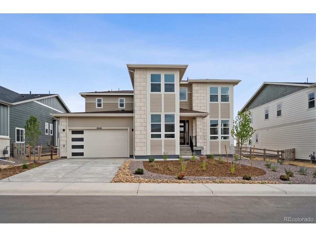 8608 Yellowcress St, Littleton, CO 80125