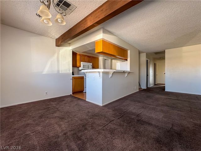 3375 East Tompkins Avenue 158, Las Vegas, NV 89121