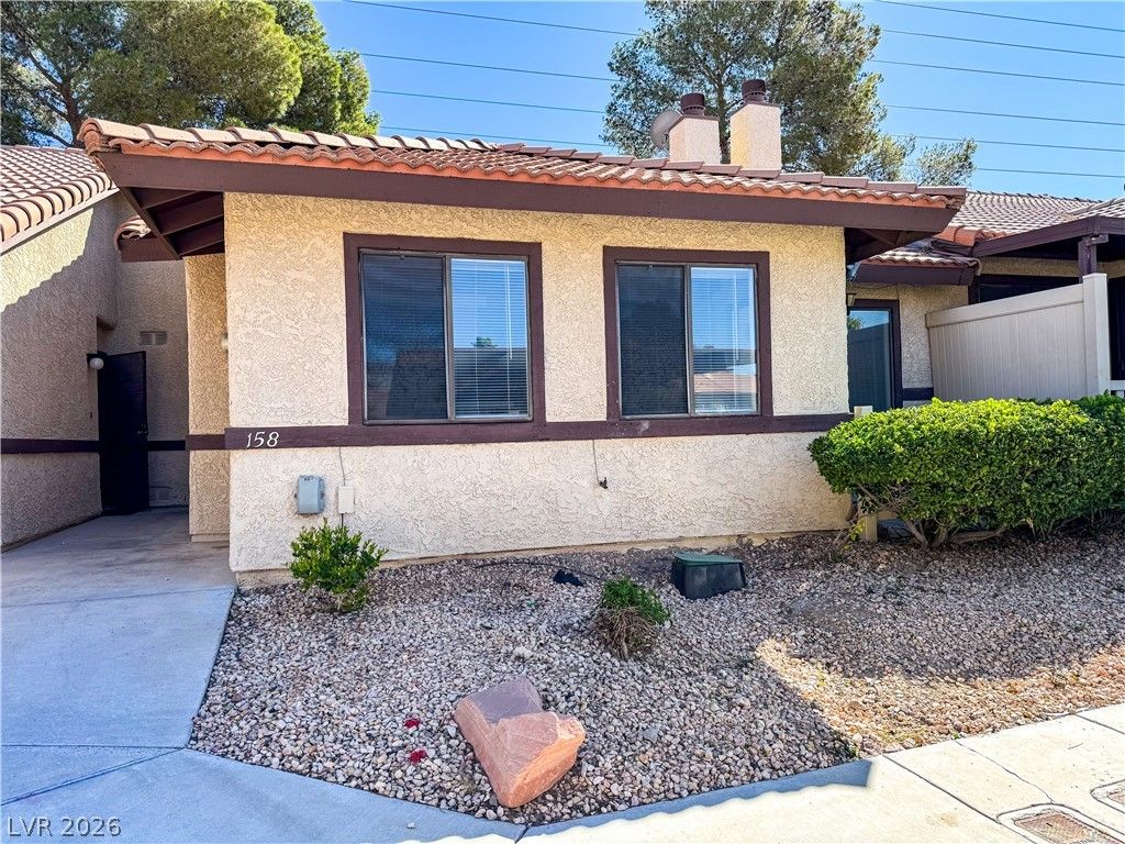 3375 East Tompkins Avenue 158, Las Vegas, NV 89121