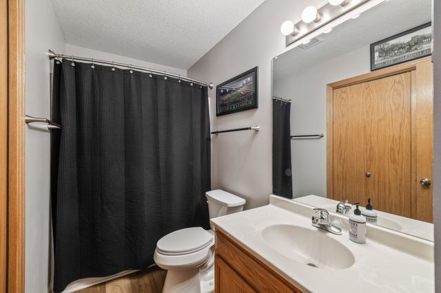 4404 146th Street, Urbandale, IA 50323