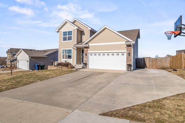 4404 146th Street, Urbandale, IA 50323