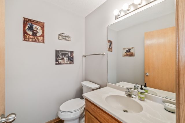 4404 146th Street, Urbandale, IA 50323