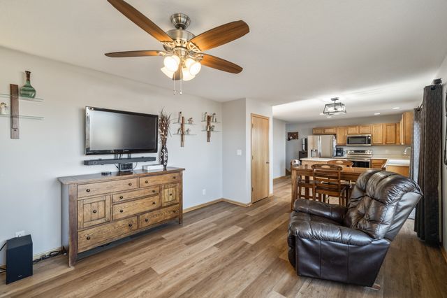 4404 146th Street, Urbandale, IA 50323