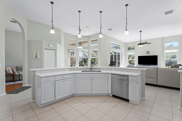 5180 SW Hammock Creek Drive, Palm City, FL 34990