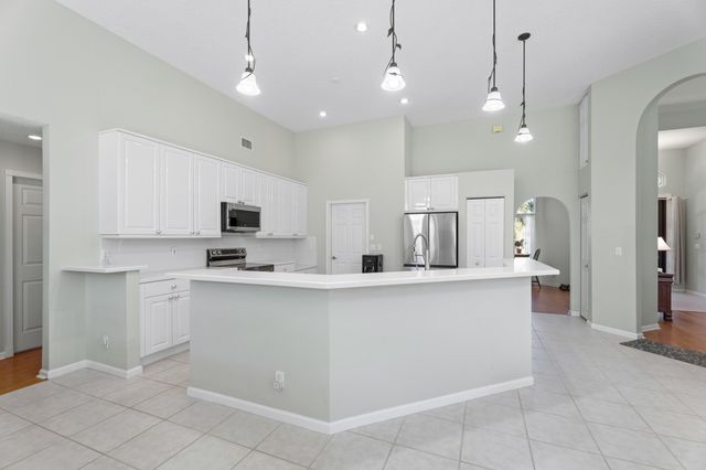 5180 SW Hammock Creek Drive, Palm City, FL 34990