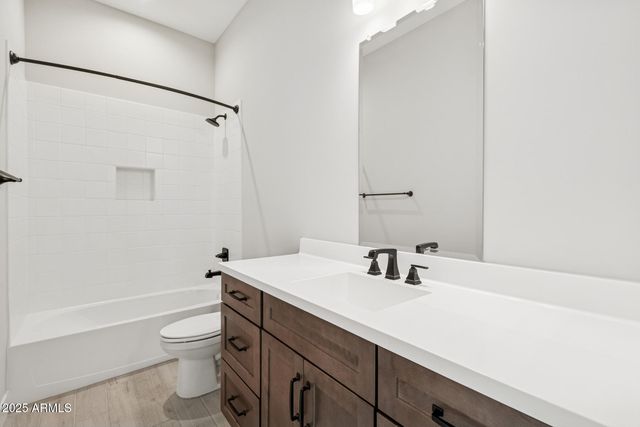 6812 N 190TH Avenue, Waddell, AZ 85355