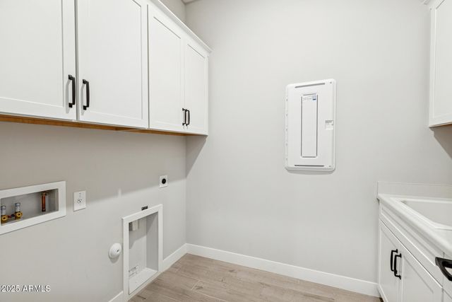 6812 N 190TH Avenue, Waddell, AZ 85355