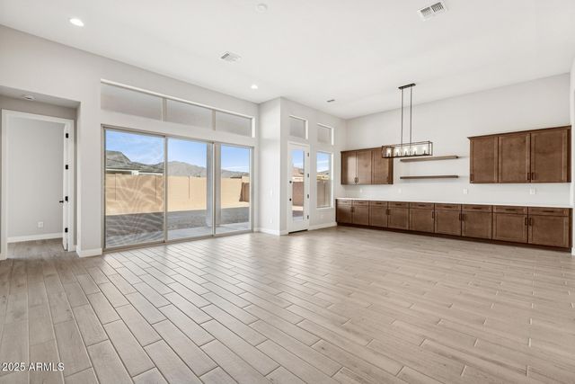 6812 N 190TH Avenue, Waddell, AZ 85355