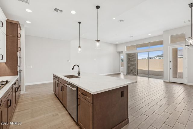 6812 N 190TH Avenue, Waddell, AZ 85355