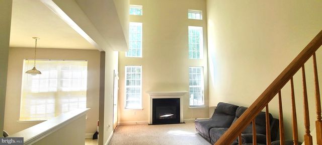 196 CHANCELLOR DR, Woodbury, NJ 08096