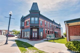 3937 & 3939 Main Street, Mchenry, IL 60050