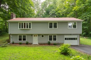 142 Wilderwood Drive, Guilford, CT 06437