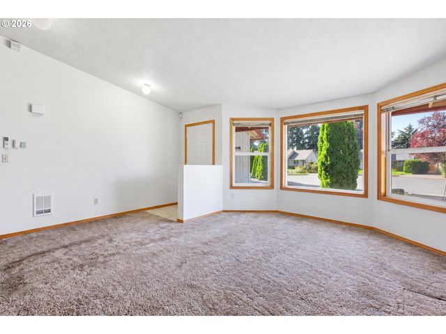 2209 Ne 93RD Ct, Vancouver, WA 98664