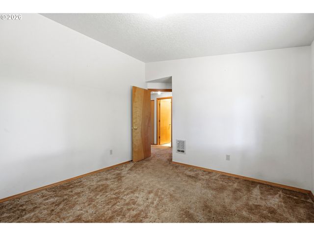 2209 Ne 93RD Ct, Vancouver, WA 98664
