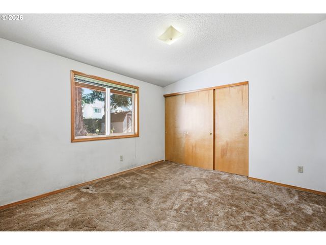 2209 Ne 93RD Ct, Vancouver, WA 98664