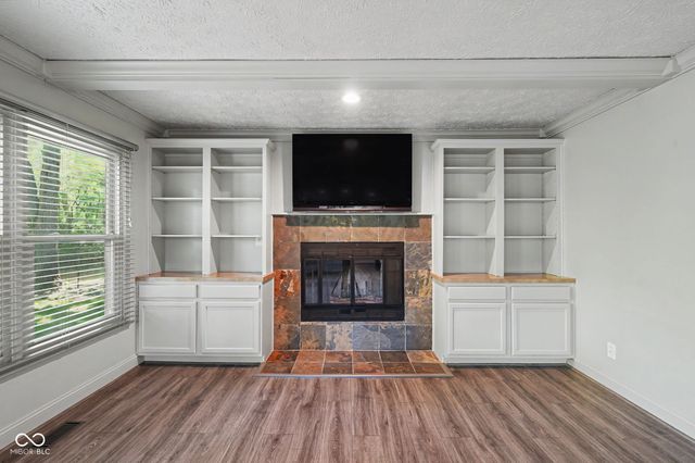 610 Timber Mill Lane, Indianapolis, IN 46260