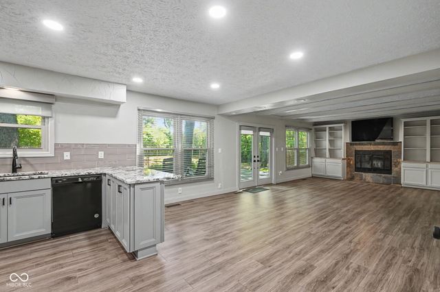 610 Timber Mill Lane, Indianapolis, IN 46260
