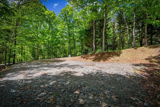 940 Knollwood Road, Mineral Bluff, GA 30559