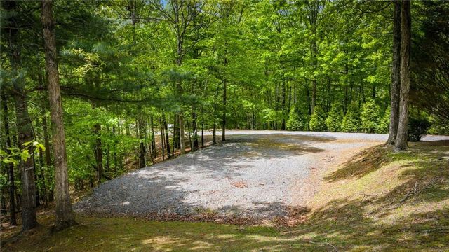 940 Knollwood Road, Mineral Bluff, GA 30559
