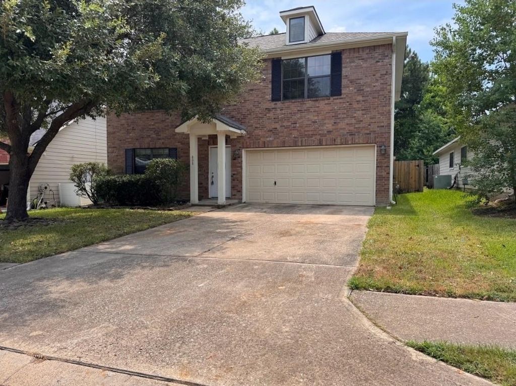 808 Belvedere Dr, Conroe, TX 77301