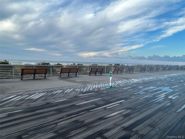 1 E Broadway 2B, Long Beach, NY 11561