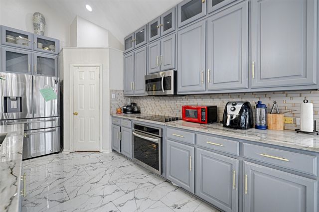 1 Par Court, Mansfield, TX 76063