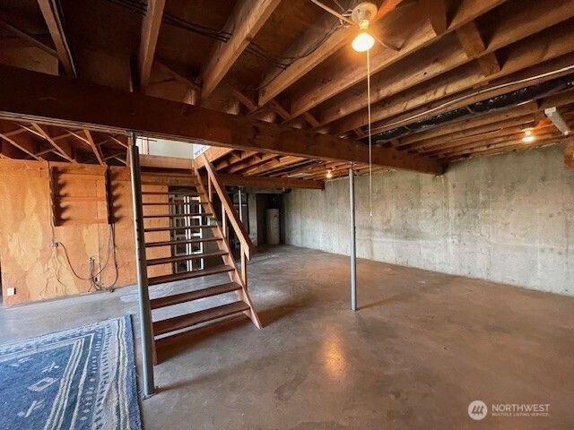 64 Lakeview Way, Brewster, WA 98812