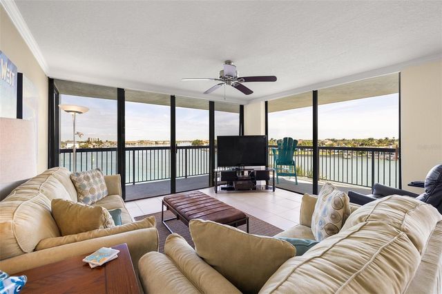 9425 BLIND PASS ROAD 408, St Pete Beach, FL 33706