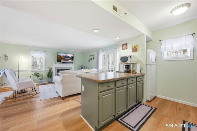 611 Old Pond Lane 611, Norwich, CT 06360