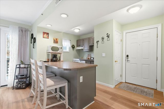 611 Old Pond Lane 611, Norwich, CT 06360