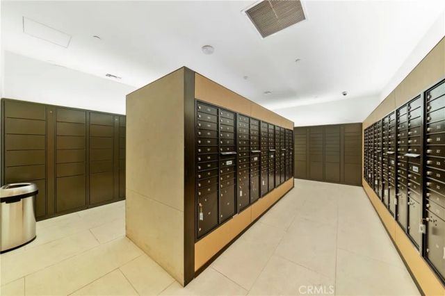 889 Francisco St 1210, Los Angeles, CA 90017
