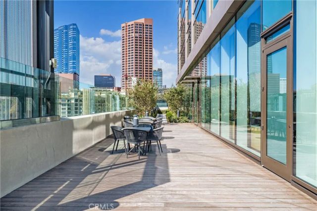 889 Francisco St 1210, Los Angeles, CA 90017