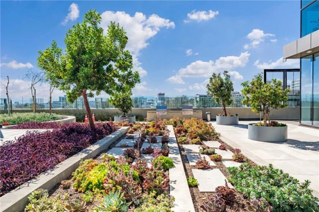 889 Francisco St 1210, Los Angeles, CA 90017